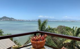 Suítes com Vista Panorâmica de Florianópolis